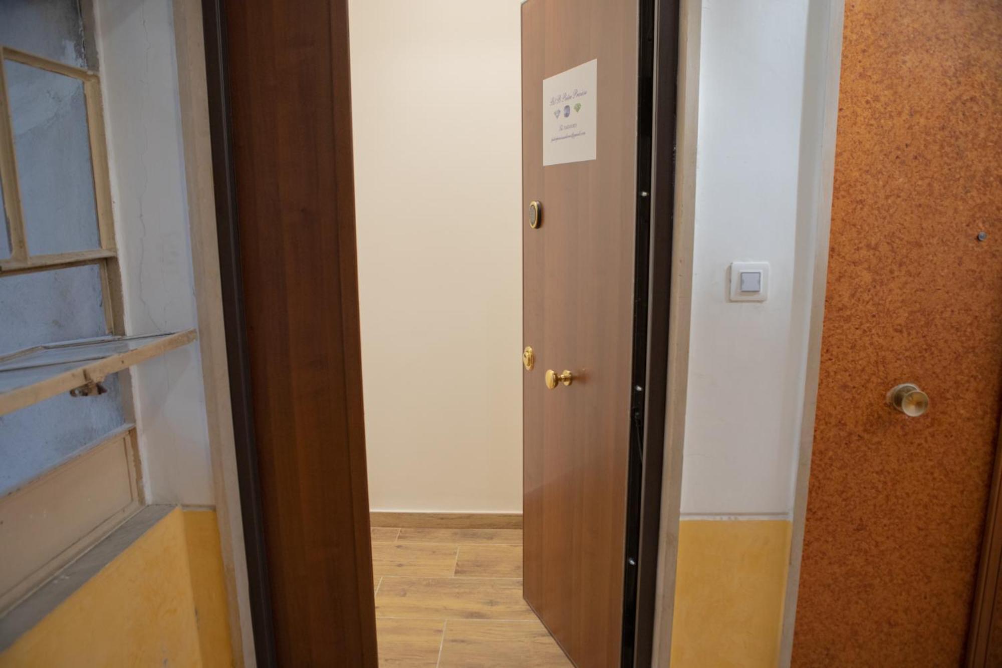 B&B Pietre Preziose Salerno Luaran gambar