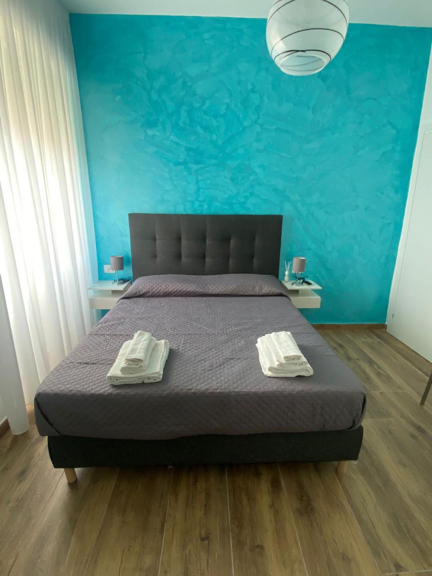 B&B Pietre Preziose Salerno Luaran gambar